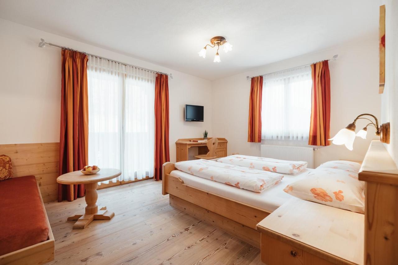 Garni Ciasa Urban Aparthotel Badia  Exterior photo